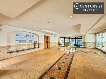 ���r�[ ��؂Ȃ��q�l�����o�}�����郍�r�[�B�I�[�g���b�N�t���I
����]�̕����܂Ƃ߂Ă��ē��B���₢���킹�ɑ��Ή����܂��I���҂������܂���I���Ђ��C�y�ɂ��₢���킹���������܂��B