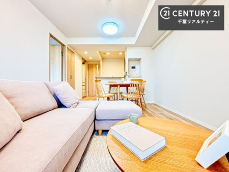 ���r���O �S�n�ǂ����r���O�͉Ƒ������R�ƏW�܂�܂��B�Ƒ��c�R�̎��Ԃ����������ł��B���Ƒ��ƁA����w�[���������Ԃ��߂��������ł��ˁB