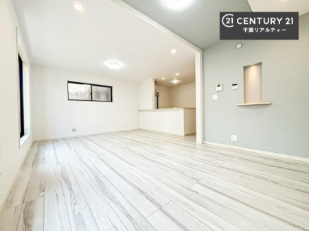 ���r���O �L�X�_�C�j���O�X�y�[�X�I������肨�H���B�΂��������y�������Ԃ��߂����܂��B���X�̔���������܂��I