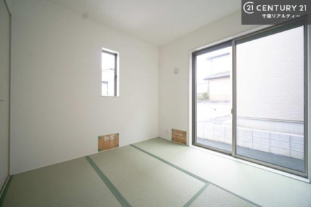 �a�� �y���d�l�z�a���ł͂��q�l���]��ł����������S�z�͂قƂ�ǂ���܂���B
�Ǝ��̍��ԂɃ}�}��p�p���Q�����Ŏg����x�e�X�y�[�X�Ƃ��Ă����p�I