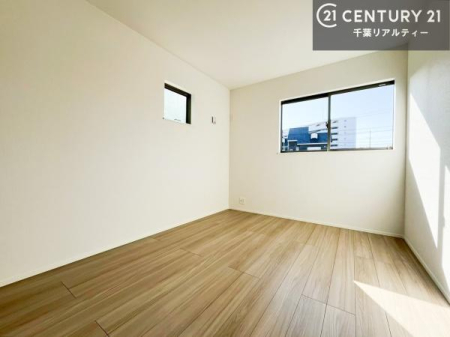 �q������ 2�ʍ̌����m�ۂ������邢�����́A���ʂ����ǂ��A���邭��ϋ��S�n�̗ǂ���ԂƂȂ��Ă���܂��B�����b�N�X���ĉ߂�����S�n�̗ǂ��������ł��I���̖ڊo�߂��X�b�L�����܂��ˁI