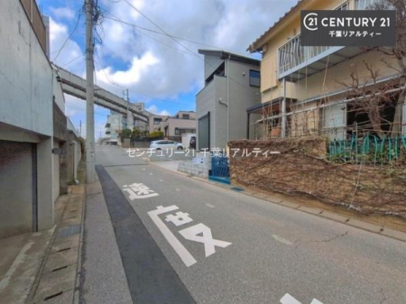 �O�ʓ��H�܂ތ��n�ʐ^ ���낢��Ȃ���]���������܂�����A���q�l�̂��v�]���ǂ��ǂ������������������B
���X�^�b�t���e�ؒ��J�ɂ������������܂��I