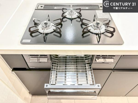 �L�b�`�� �R�����͎O������̂ł������̓����i�s���ł��܂��B
�������O�����t���ł��B�����X�y�[�X���L�X���Ă���׍�Ƃ����₷���I�g�����肪�ǂ��V�X�e���L�b�`���ł��I