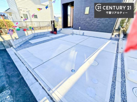 ���ԏ� ���ԃX�y�[�X��2�䕪����܂��I�Z�J���h�J�[�͂������A�o�C�N�⎩�]�ԂȂǂ��u���ꏊ�ɍ���܂���B