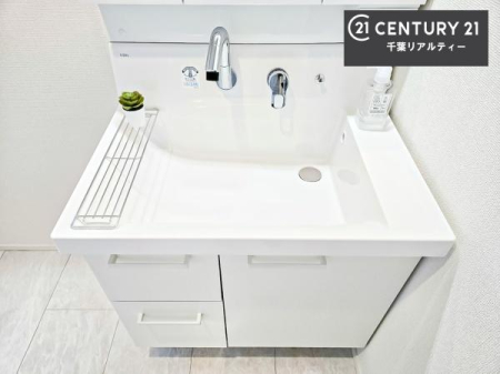 ���ʑ�E���ʏ� �[�����ʑ�{�E���́A�������˂ɂ����̂ł�����ꂪ�y�X�I���������ۂĂ܂��I
�L���C�Ȑ��ʏ��Ŏ��������̃��`�x�[�V�������オ��܂��ˁI