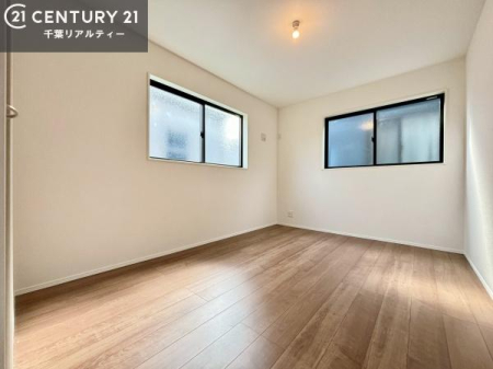 �m�� 2�ʍ̌����m�ۂ������邢�����́A���ʂ����ǂ��A���邭��ϋ��S�n�̗ǂ���ԂƂȂ��Ă���܂��B�����b�N�X���ĉ߂�����S�n�̗ǂ��������ł��I