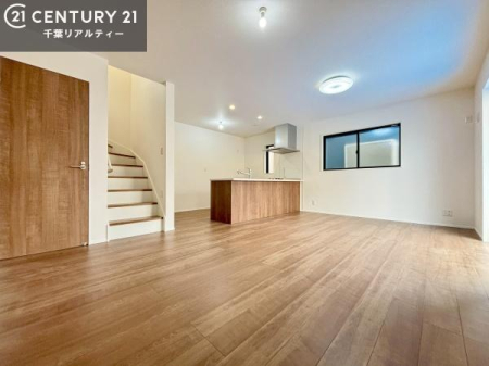 ���r���O �����Ƒ��Ɗ炪���킹���郊�r���O�C���K�i�I�R�~���j�P�[�V�������Ƃ�₷���̂Ŋ��C���ӂ��k�c�j�����o���邱�Ƃ��ł��܂��I