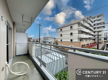 �o���R�j�[ �z������̗ǂ��o���R�j�[�ŁA�����󕨂��悭���������ł��ˁI
���V�C�̗ǂ����ɂ̓o���R�j�[�֏o�ă��t���b�V������̂��C�����悳�����ł��B