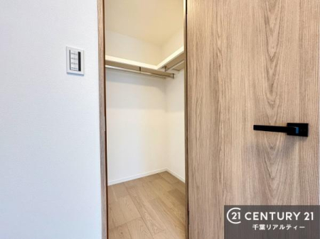 ���[ ���[���[�����Ă��邩�炱���A�������͂����L�X�B�|����Еt�������N�ɂȂ�A���S�n�̗ǂ���炵�������܂��B