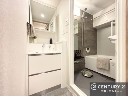 ���ʑ�E���ʏ� ���[�����Ղ�̐��ʎ��I���p�i�̃X�g�b�N��o�X�^�I�����X�b�L���Ǝ��[�ł��Ď��o���₷���I����肪�X�b�L���Еt���ċC�����̗ǂ���ԁI