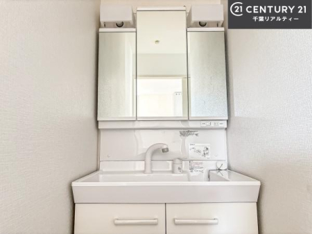 ���ʑ�E���ʏ� �[�����ʑ�{�E���́A�������˂ɂ����̂ł�����ꂪ�y�X�I���������ۂĂ܂��I
�L���C�Ȑ��ʏ��Ŏ��������̃��`�x�[�V�������オ��܂��ˁI