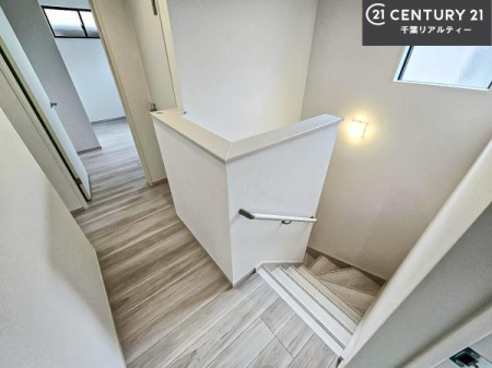 ���̑����� �K�i�͖��邭�萠������Ă��܂��B���q�l�₲�N�z�̕������S���Ă����p�����܂��ˁB