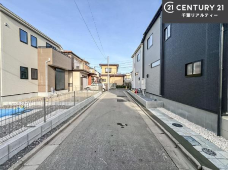 �O�ʓ��H�܂ތ��n�ʐ^ ���ӊ���A���q�l�̂���]�ɍ������������ꏏ�ɂ��ē���v���܂��B�Z��[���A�h�o�C�U�[�ɂ�邲���k������܂��B���Ђ͂��₢���킹�ɑ��Ή����܂��I���҂������܂���I