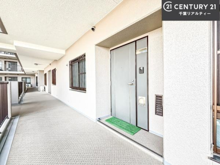 ���̑� ���낢��Ȃ���]���������܂�����A���q�l�̂��v�]���ǂ��ǂ������������������B
���Ђ̐��X�^�b�t���e�ؒ��J�ɂ������������܂��I