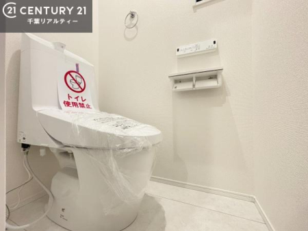 �g�C�� �������֍��ɂ��A�~��͕֍����g�����ł���̂ŗ₽���֍��ɍ��炸�ɍςފ������d�l�ł��I�V���v���ȃJ���[����Ƃ��Ă���̂ŁA������ꂪ���₷���ł��B