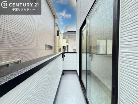 �o���R�j�[ �z������̗ǂ��o���R�j�[�ŁA�����󕨂��悭���������ł��ˁI
���V�C�̗ǂ����ɂ̓o���R�j�[�֏o�ă��t���b�V������̂��C�����悳�����ł��B