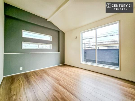 �Q�� �o���R�j�[�֖ʂ����m���Ȃ̂œV�C�̂������̓o���R�j�[�֏o�ă��t���b�V������̂������ł��ˁI�[�������v���C�x�[�g�^�C���������m���I�z������A���ʂ��ǍD�ł��B