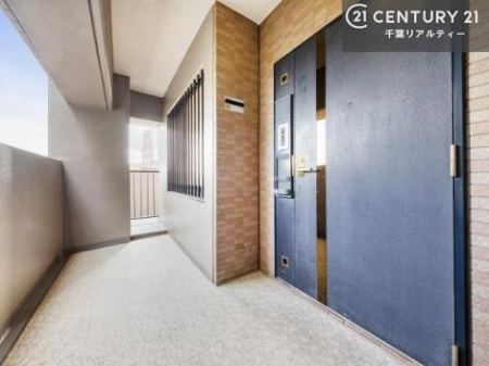 ���̑����n �{�����ɂ����������������������܂�����A�ǂ������C�y�ɂ��₢���킹���������B
�S���X�^�b�t���A���J�ɂ��ē��������܂��B