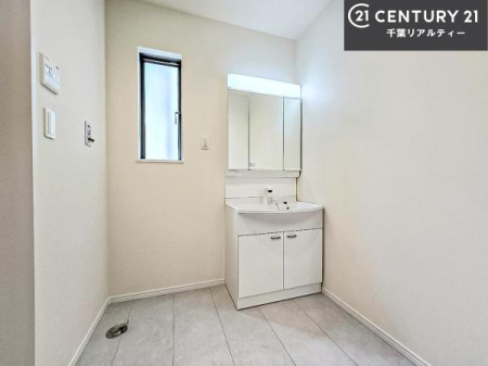 ���ʑ�E���ʏ� �����t���̖��邢���ʎ��ł��I���C�������ɓ���ւ����ł��Đ����ɕۂ��Ƃ��ł��܂��I���R�����������ނ̂ł����ς̎d�オ����ǂ��Ȃ�܂��ˁI