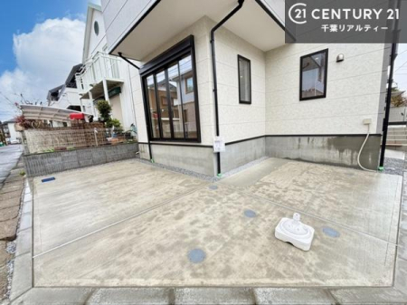 ���ԏ� ���ԃX�y�[�X��2�䕪����܂��I�Z�J���h�J�[�͂������A�o�C�N�⎩�]�ԂȂǂ��u���ꏊ�ɍ���܂���B