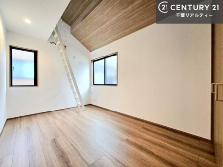 �q������ �V���v���Ƀf�U�C������Ă��邽�߁A�Ƌ��I�т܂���I
���C�ɓ���̉Ƌ��u���Ă��낰���Ԃ���邱�Ƃ��ł��܂��B