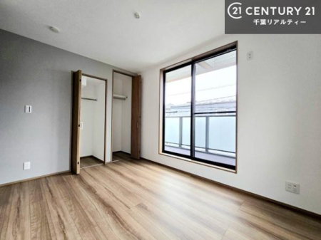 ���r���O�ȊO�̋��� ���[���������肠��̂ŉƋ�̔z�u�����₷���A���C�t�X�^�C���ɍ��킹����������肪�\�ł��B