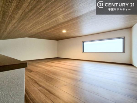 ���[ ���t�g�t���I���i�g��Ȃ��悤�ȋG�ߕ��̃C���e���A��Ɠd�̎��[�ɕ֗��I���񌻒n�ɂĂ��m���߂��������I