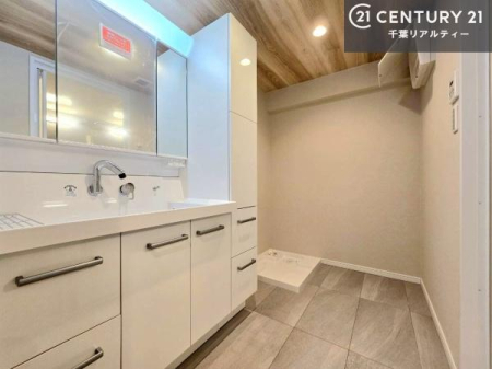 ���ʑ�E���ʏ� ���[�����Ղ�̐��ʎ��I���p�i�̃X�g�b�N��o�X�^�I�����X�b�L���Ǝ��[�ł��Ď��o���₷���I����肪�X�b�L���Еt���ċC�����̗ǂ���ԁI