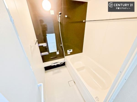 ���� �������������l�̕��͋C�̃o�X���[���́A�����o�Ă��ăo�X�^�C�����[���I
���d���撣���Ă��邲�J���ɂ��D�݂̓����̓����܂����āA�y����ł݂Ă͂������ł��傤���H