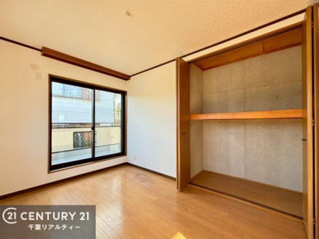 ���r���O�ȊO�̋��� �V���v���Ƀf�U�C������Ă��邽�߁A�Ƌ��I�т܂���I
���C�ɓ���̉Ƌ��u���Ă��낰���Ԃ���邱�Ƃ��ł��܂��B