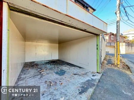 ���ԏ� �K���[�W�̒��ԏ�́A�J�╗����Ԃ�����Ă����̂ő�؂ɊǗ����ł���̂ň��S�I2�䕪���ԉ\�ł��I