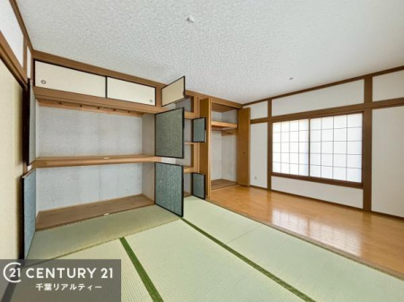 �a�� �a���ł͂��q�l���]��ł����������S�z�͂قƂ�ǂ���܂���B
�Ǝ��̍��ԂɃ}�}��p�p���Q�����Ŏg����x�e�X�y�[�X�Ƃ��Ă����p�I