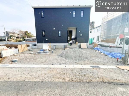 ���ԏ� ���ԃX�y�[�X��3�䕪����܂��I�Z�J���h�J�[�͂������A�o�C�N�⎩�]�ԂȂǂ��u���ꏊ�ɍ���܂���B