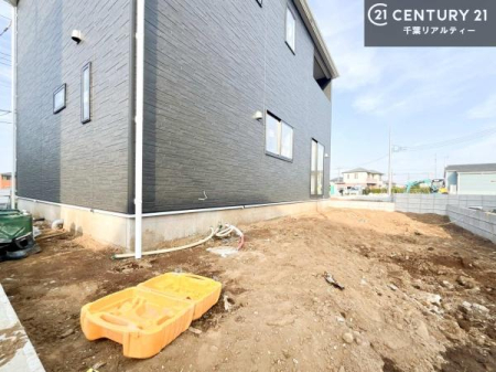 �� �z������ǍD�Ȃ���ł��I���ꂽ���ɂ͐�������n����J���I�Ȏ��Ԃ��y���߂܂��B
�K�[�f�j���O��ƒ�؉����y���߂܂��I