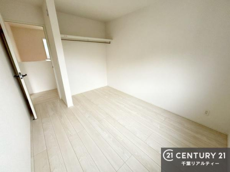 �q������ �|���o�������Ȃ��������́A���q�l�̂������Ƃ��Ă����S�ł��I
���[�X�y�[�X���[�����Ă���̂ŎU�炩�������������T�b�ƕЕt�����܂��I