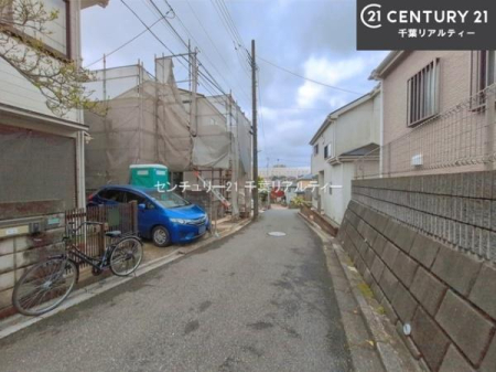 �O�ʓ��H�܂ތ��n�ʐ^ �O�ʓ��H��4���I�z����ǍD�ȗ��n�ł��B
�Ԍɓ��ꂪ���ȕ������S�ł��ˁB