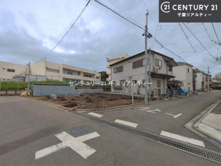 ���̑����n �����T���̂������E���v�]�E������ȂǁA���Ȃ�ƕ��ЃX�^�b�t�܂ł��\���t�����������I�s���Y�Ɋւ��邱�ƂȂ�A�ǂ̂悤�Ȃ��Ƃł����S���ӑΉ������Ē����܂��B
