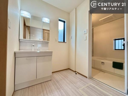 ���ʑ�E���ʏ� �����t���̖��邢���ʎ��ł��I���C�������ɓ���ւ����ł��Đ����ɕۂ��Ƃ��ł��܂��I���R�����������ނ̂ł����ς̎d�オ����ǂ��Ȃ�܂��ˁI