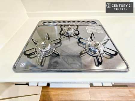 �L�b�`�� �R�����͎O������̂ł������̓����i�s���ł��܂��B
�������O�����t���ł��B�����X�y�[�X���L�X���Ă���׍�Ƃ����₷���I�g�����肪�ǂ��V�X�e���L�b�`���ł��I