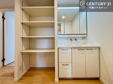 ���ʑ�E���ʏ� ���[�����Ղ�̐��ʎ��I���p�i�̃X�g�b�N��o�X�^�I�����X�b�L���Ǝ��[�ł��Ď��o���₷���I����肪�X�b�L���Еt���ċC�����̗ǂ���ԁI