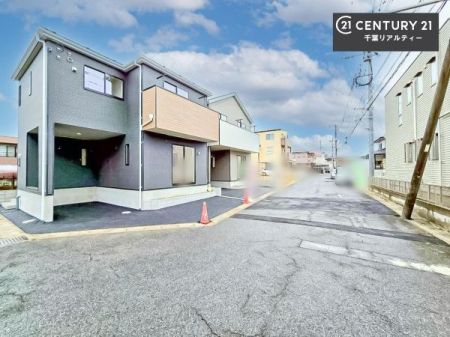 �O�ʓ��H�܂ތ��n�ʐ^ ���ӊ���A���q�l�̂���]�ɍ������������ꏏ�ɂ��ē���v���܂��B�Z��[���A�h�o�C�U�[�ɂ�邲���k������܂��B���Ђ͂��₢���킹�ɑ��Ή����܂��I���҂������܂���I