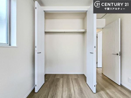 ���[ �e�������[�t���I�}�Ȃ��q�l�����q���Ă��U�炩�������������T�b�ƕЕt�����܂��I�������̃X�y�[�X�����܂��Ƃ肠�邨���������o���邱�Ƃ��o���܂��I