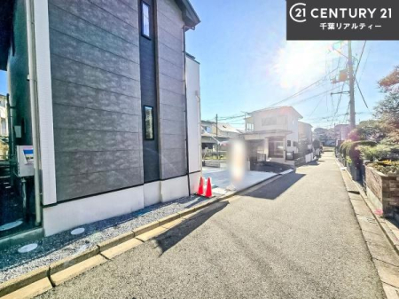 �O�ʓ��H�܂ތ��n�ʐ^ ���ӊ���A���q�l�̂���]�ɍ������������ꏏ�ɂ��ē���v���܂��B�Z��[���A�h�o�C�U�[�ɂ�邲���k������܂��B���Ђ͂��₢���킹�ɑ��Ή����܂��I���҂������܂���I