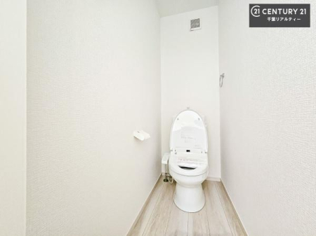 �g�C�� 1�E2�K�Ƀg�C�����������܂��I���̖Z�������ԑт��҂����ɂ��݂����ł��ˁB������Ƃ����������̂���g�C���ł�����ꂪ���₷���ł��I