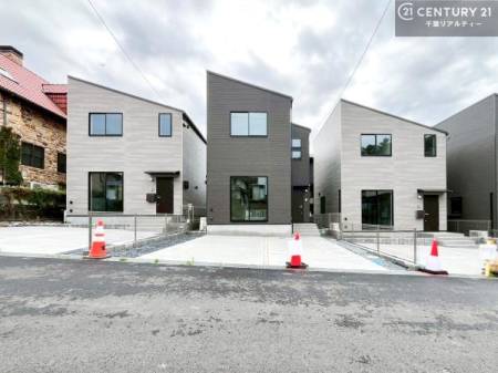 �O�ʓ��H�܂ތ��n�ʐ^ �����̂����������������Ă���܂��I�X�ܒ��ԏꊮ�������q���܂��y�����߂�����L�b�Y�X�y�[�X����!
���Ђ��Ƒ�������Ă��C�y�ɂ��z�����������I