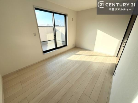 �Q�� �o���R�j�[�ɖʂ��Ă���m���ł��B���邭�����肪����A���C����������ł��܂��I���N���āA�O�ɏo�Ĕw�L�т����[�ċz�����ǂ������}������邱�Ƃ��ł��܂��B