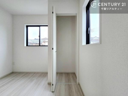 �m�� 2�ʍ̌����m�ۂ������邢�����́A���ʂ����ǂ��A���邭��ϋ��S�n�̗ǂ���ԂƂȂ��Ă���܂��B�����b�N�X���ĉ߂�����S�n�̗ǂ��������ł��I