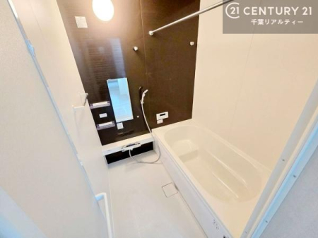 ���� �������������l�̕��͋C�̃o�X���[���́A�����o�Ă��ăo�X�^�C�����[���I
���d���撣���Ă��邲�J���ɂ��D�݂̓����̓����܂����āA�y����ł݂Ă͂������ł��傤���H