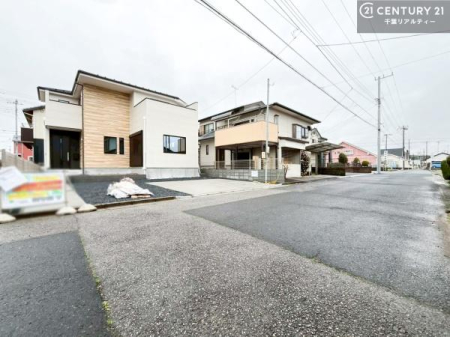 �O�ʓ��H�܂ތ��n�ʐ^ ���ӊ���A���q�l�̂���]�ɍ������������ꏏ�ɂ��ē���v���܂��B�Z��[���A�h�o�C�U�[�ɂ�邲���k������܂��B���Ђ͂��₢���킹�ɑ��Ή����܂��I���҂������܂���I