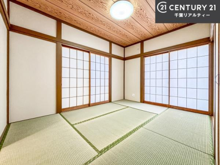 �a�� �^�^�~�̍��肪���炬��^����A�����b�N�X��ԁB�����傫���J�����̂���a���ƂȂ��Ă���܂��B���{�l�̐S������u�a�v�̋�ԁB